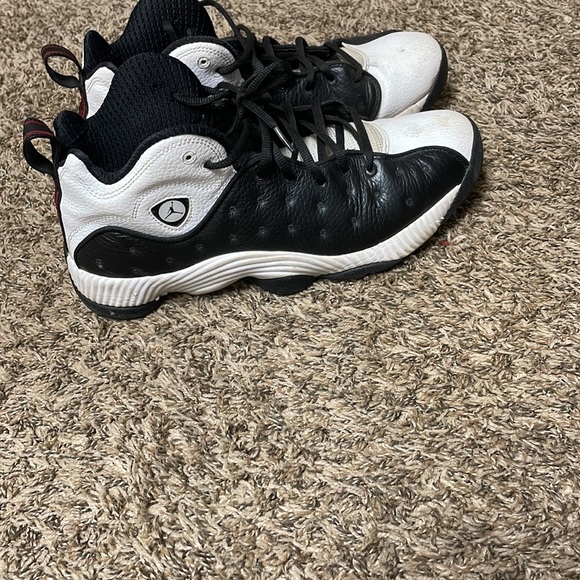 Jordon shoes - Picture 2 of 2